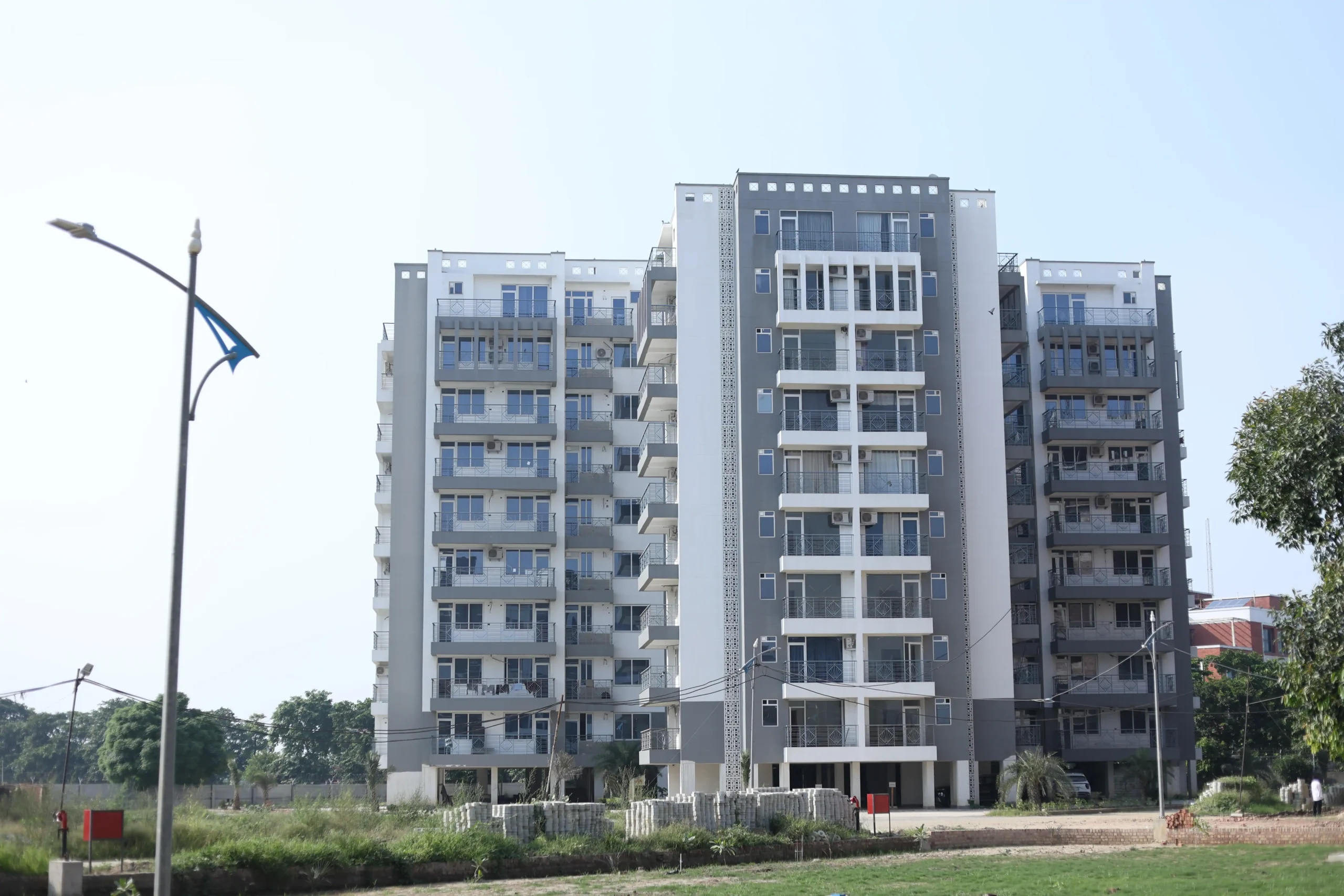 IPIMS multi-specialty hospital exterior view